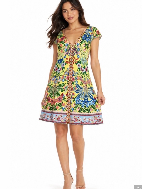 Alice + Olivia Dresses & Skirts - Alice + Olivia Yellow Floral Mini Dress